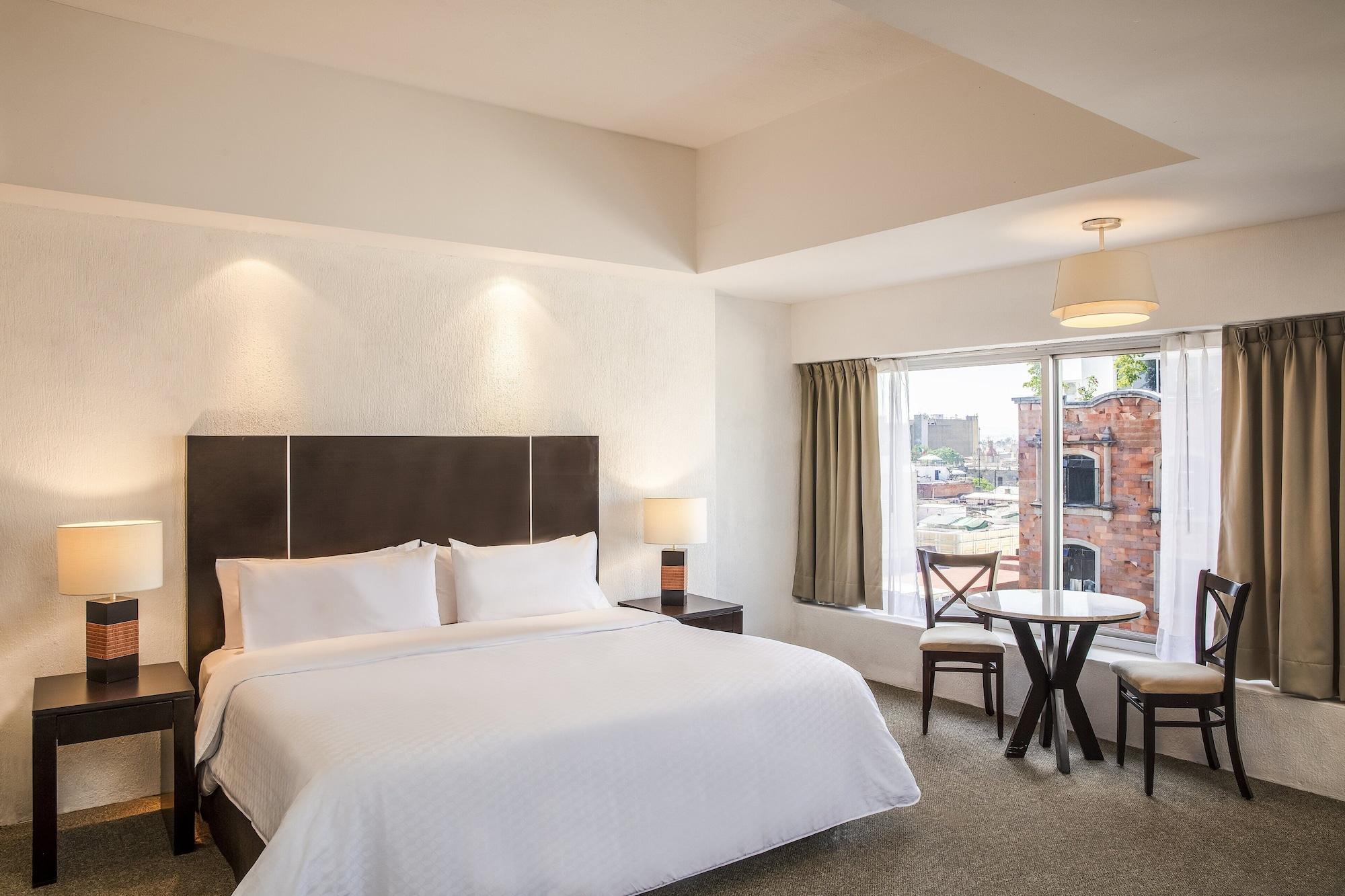 Hotel Plaza Genova Centro 과달라하라 외부 사진