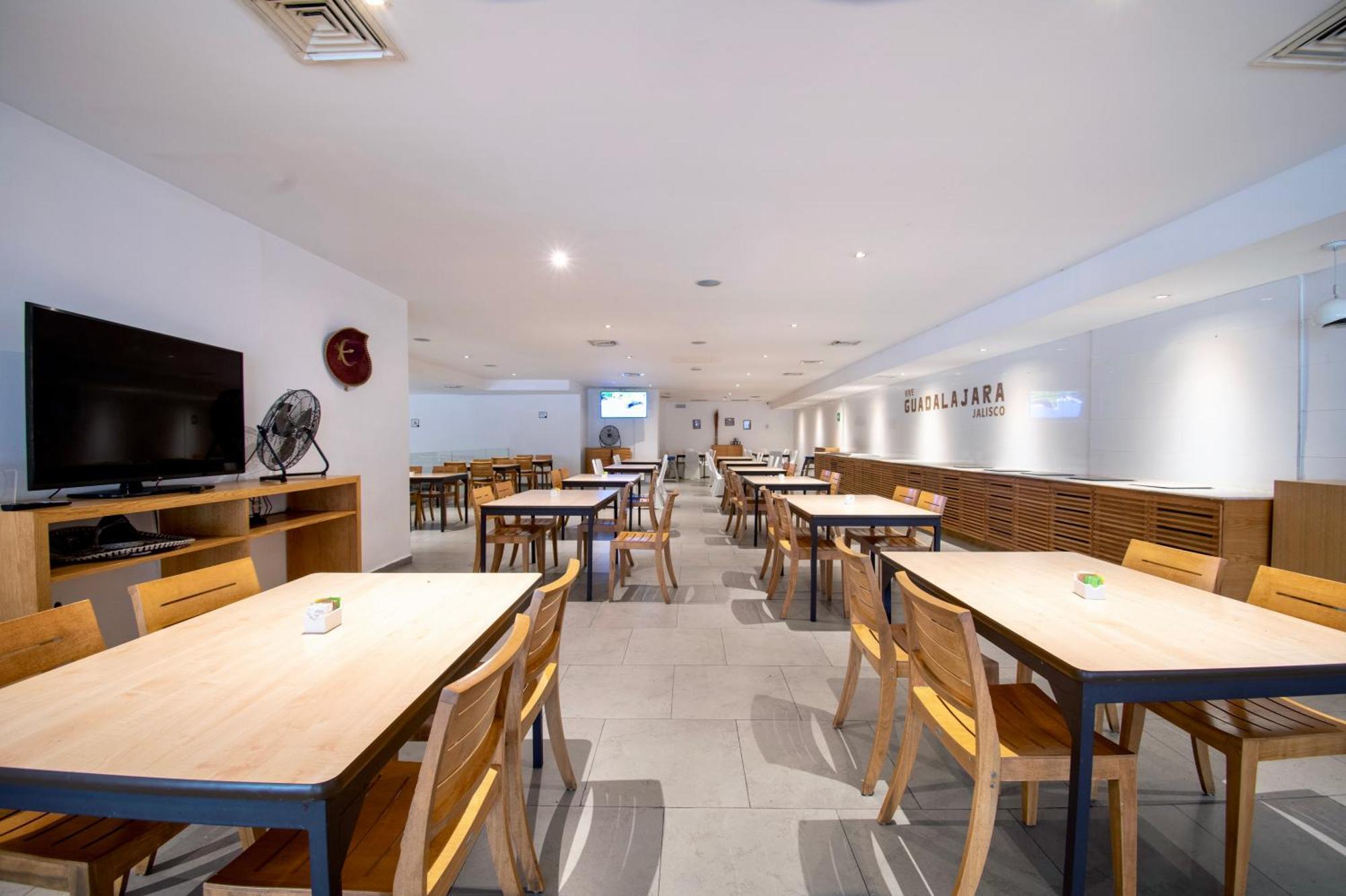 Hotel Plaza Genova Centro 과달라하라 외부 사진