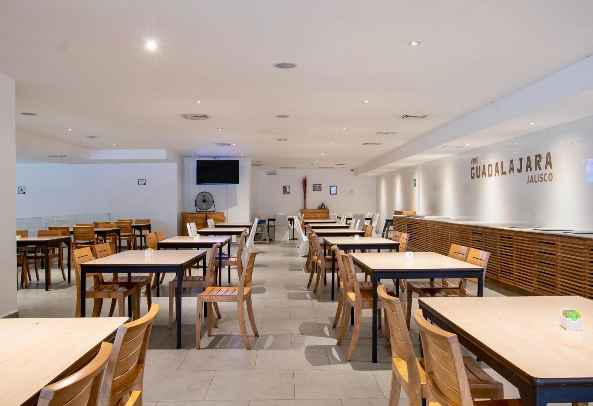 Hotel Plaza Genova Centro 과달라하라 외부 사진